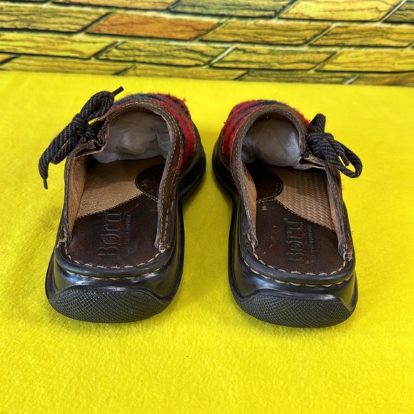 BORN Clogs Tizoc Red Wool Southwest Aztec Blanket Slip On Womens - Picture 3 of 7